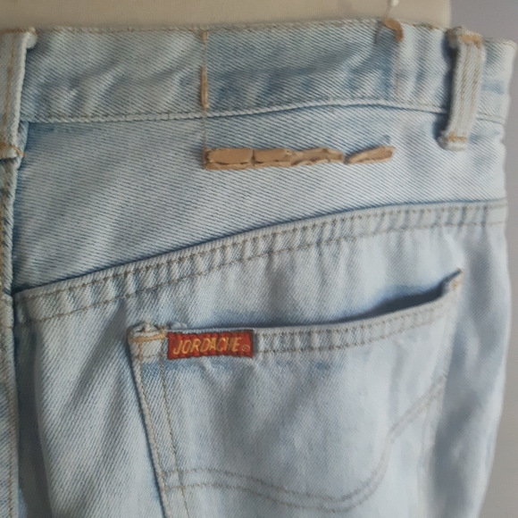 90s Vintage Jordache Light Blue Wash High-Waisted Jeans Size 15 - Picture 5 of 10